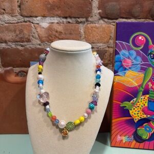 THE CAPRICORN JUICY POMEGRANATE EYE CANDY CHAIN